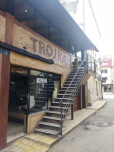Pizzeria Trojka